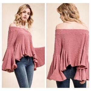 MOON RIVER Off Shoulder Bell Sleeve Top Medium M